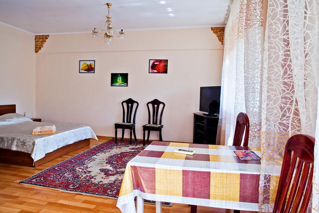 Lessor Centre Apartments Almaty Room photo